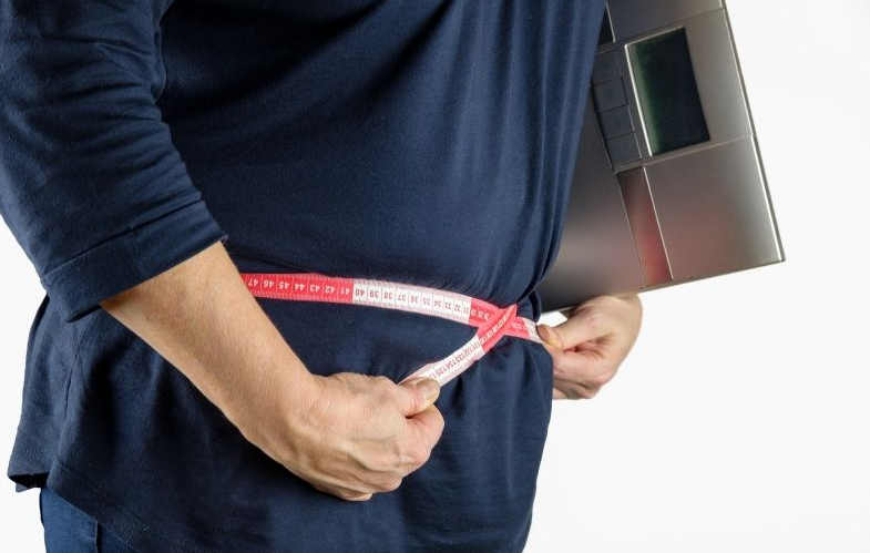 berat badan naik saat puasa