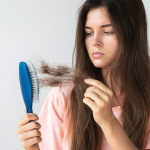Stres Bisa Bikin Rambut Rontok