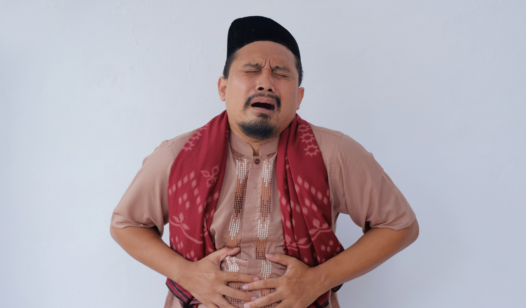 perut sakit saat puasa