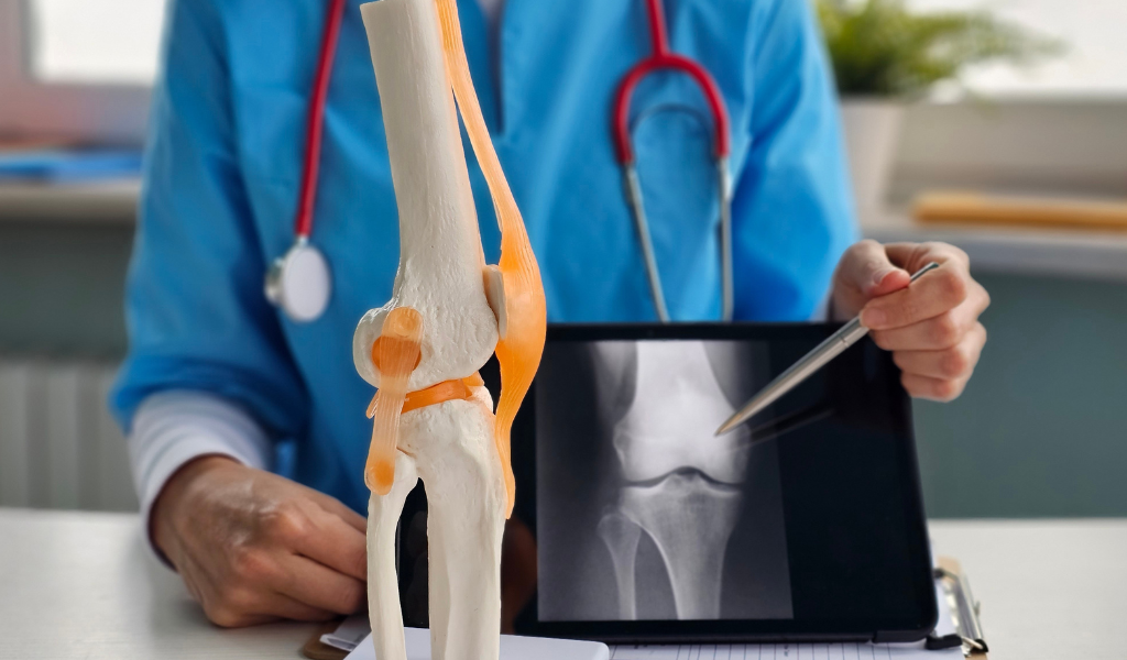 menjaga kepadatan tulang dan kelenturan sendi